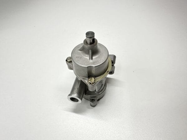 POMPE A HUILE SUZUKI 600 BANDIT 2000-2004