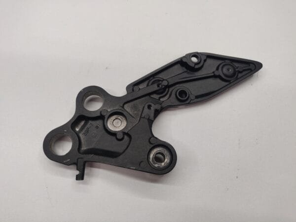 PLATINE REPOSE PIED DROIT YAMAHA FZ8 2010-2016 – Image 3
