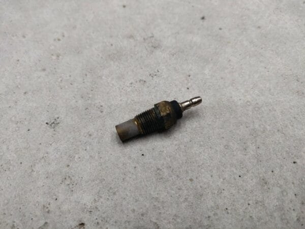 CAPTEUR TEMPERATURE D'EAU HONDA CBR 900 RR 1996 – Image 2