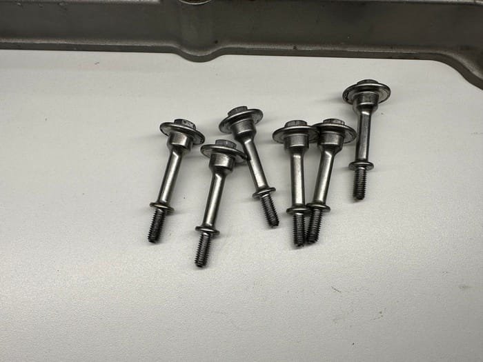 26cfb2 5f572d42118a4b99be4308498bf22464mv2 COUVRE CULASSE CACHE CULBUTEURS HONDA CB 600 HORNET 1998-2002 – Image 3