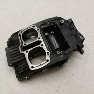 CARTER MOTEUR SUPERIEUR SUZUKI 500 GSE 1992