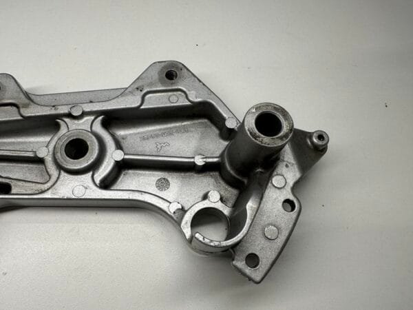 PLATINE SUPPORT MOTEUR GAUCHE HONDA CB 600 HORNET 1998-2002 – Image 5