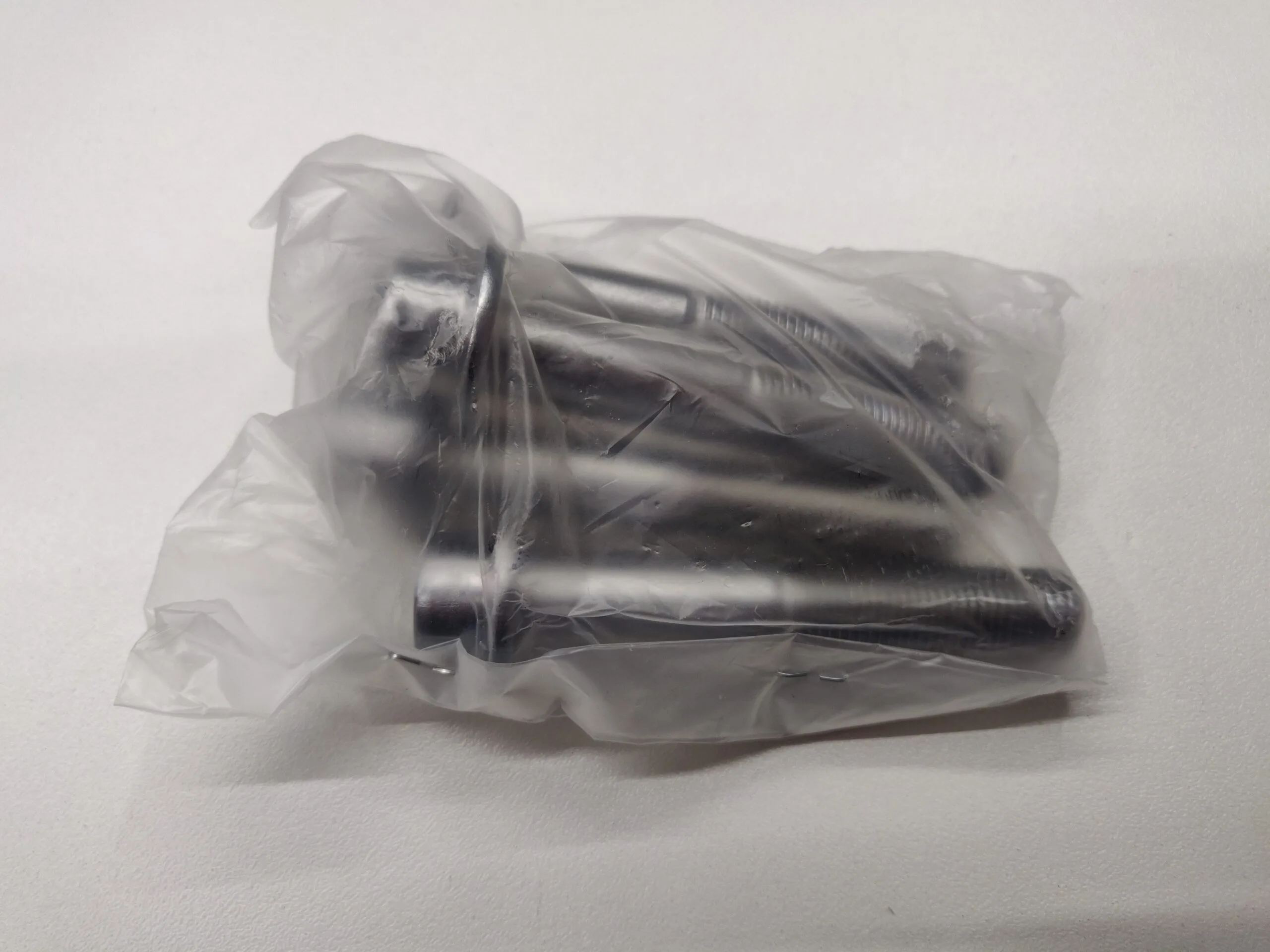 Vis Fixation YAMAHA VMAX 1700 2009-2020 - Pièces Occasions - visuel 3