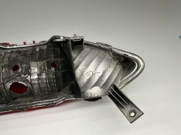 FEU ARRIERE YAMAHA T-MAX 500 2008-2011 – Image 7