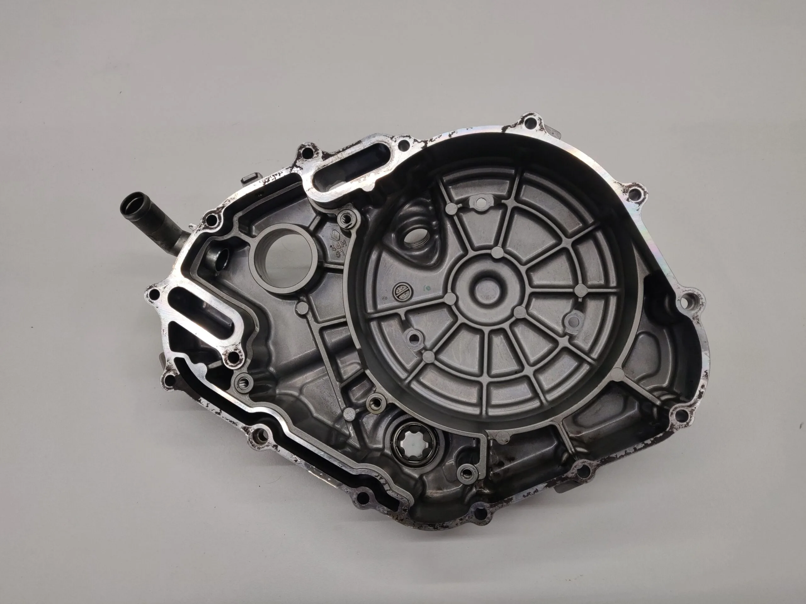 Carter Embrayage SUZUKI 650 GLADIUS 2009-2014 - Carter embrayage - visuel 3