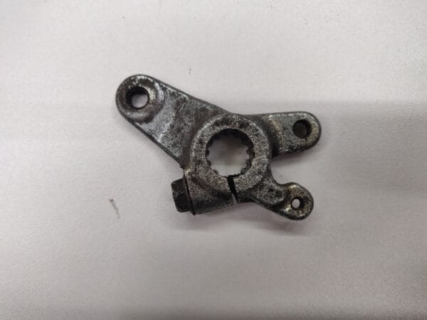 PLATINE FIXATION PÉDALE DE FREIN ARRIÈRE SUZUKI GS500E 1989-2007