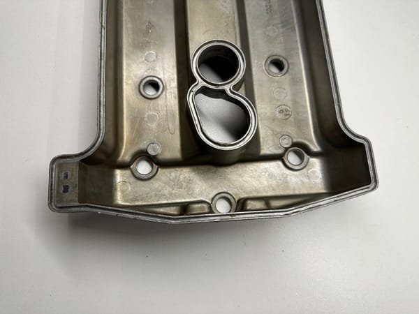 26cfb2 d75ae038ac604366beca96c59218ebbdmv2 COUVRE CULASSE CACHE CULBUTEURS YAMAHA TDM 850 1996-2001 – Image 6