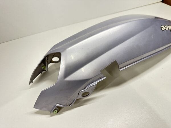 CARÉNAGE LATÉRAL ARRIÈRE GAUCHE PEUGEOT KISBEE 50 4T 2010-2017 – Image 4