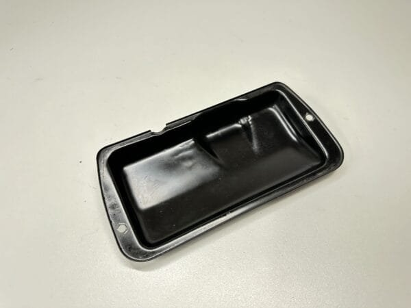 CAPOT COUVERCLE DÉMARREUR SUZUKI GSE 500 2000-2007 – Image 2