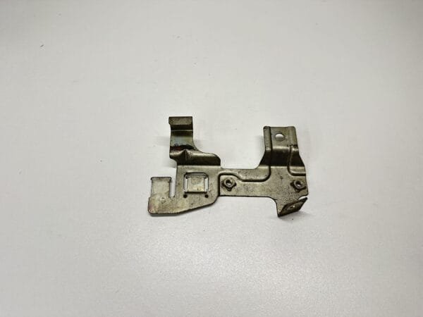 SUPPORT FIXATION BOITIER CDI SUZUKI GSE 500 2000-2007
