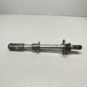 AXE ROUE AVANT SUZUKI GSF 600 BANDIT 2000-2004