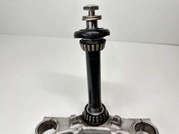 TE DE FOURCHE INFÉRIEUR SUZUKI GSE 500 2000-2007 – Image 2