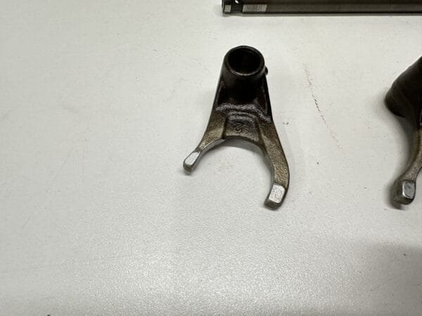FOURCHETTES BOITE DE VITESSES YAMAHA XJ 600 DIVERSION 1993-1997 – Image 5