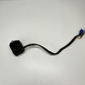 COMMODO GAUCHE YAMAHA YBR 125 2004-2006