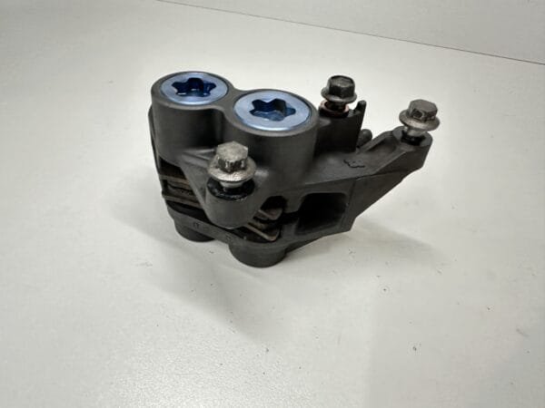 ÉTRIER DE FREIN AVANT DROIT YAMAHA FAZER 600 1998-2001 – Image 8