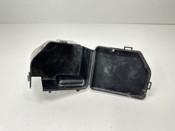 BOITIER FAISCEAU ELECTRIQUE YAMAHA FAZER 600 1998-2001 – Image 2