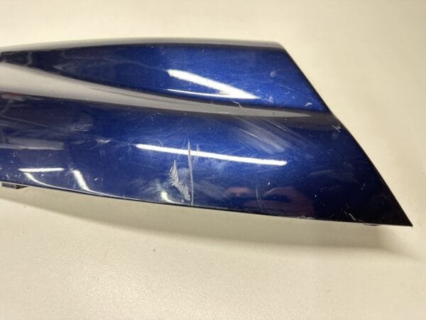 CARÉNAGE BAS DE CAISSE DROIT YAMAHA MAJESTY 125 2003-2006 – Image 9