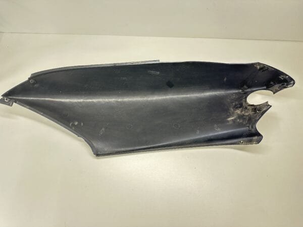 CARÉNAGE ARRIÈRE DROIT YAMAHA MAJESTY 125 2003-2006 – Image 4
