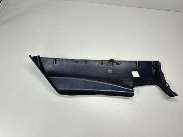 CARÉNAGE BAS DE CAISSE GAUCHE YAMAHA MAJESTY 125 2003-2006 – Image 2