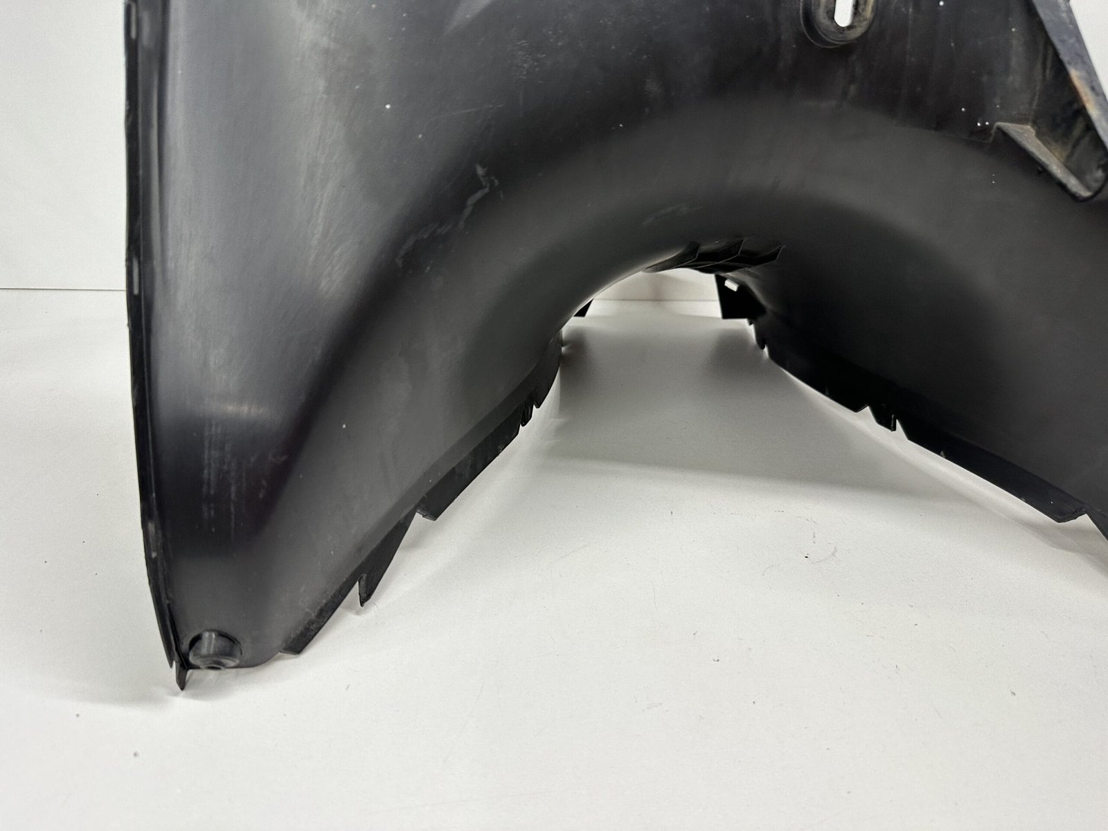 IMG 1315 scaled PLASTIQUE TABLIER AVANT YAMAHA MAJESTY 125 2003-2006 – Image 2