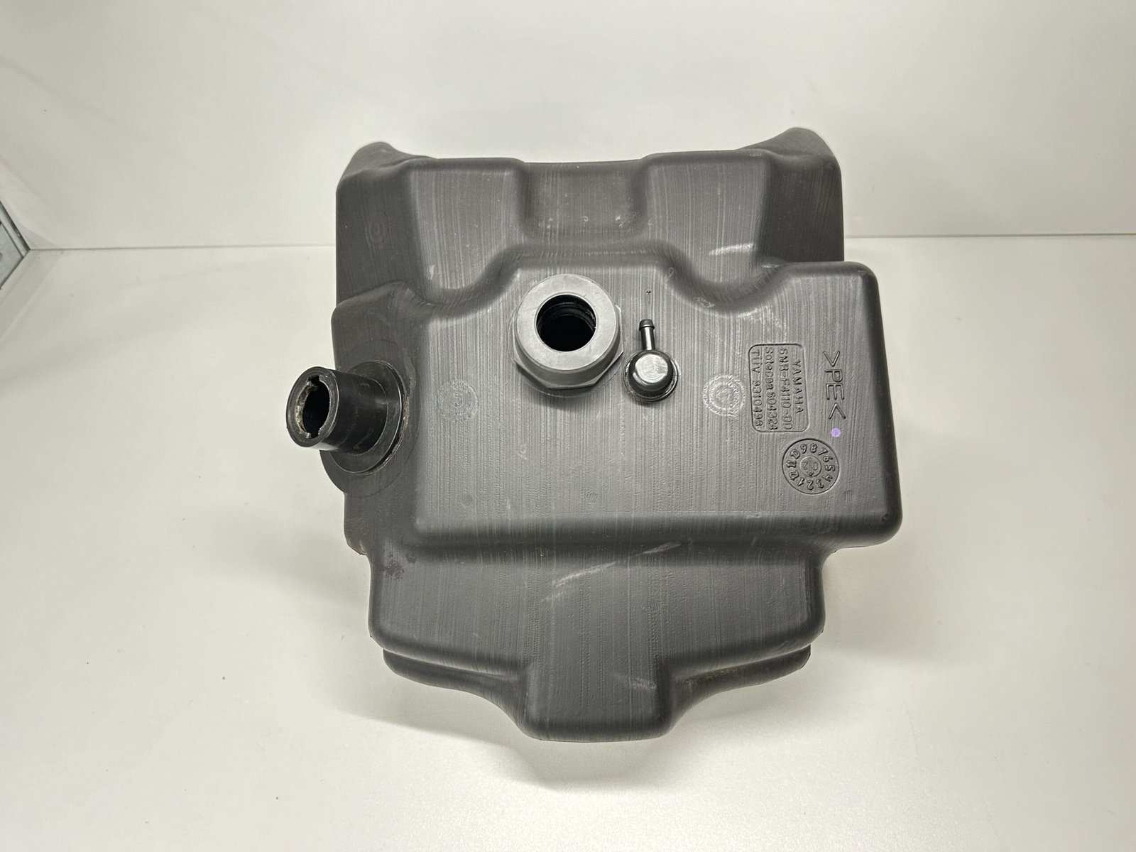 IMG 1321 scaled RÉSERVOIR YAMAHA MAJESTY 125 2003-2006 – Image 6