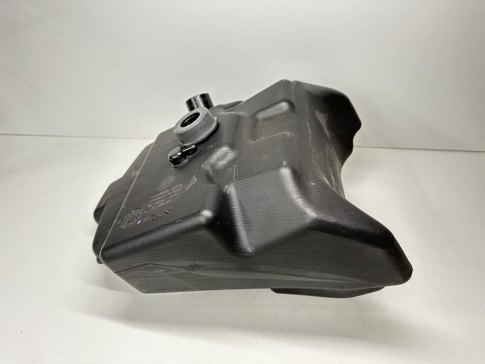 IMG 1322 scaled RÉSERVOIR YAMAHA MAJESTY 125 2003-2006 – Image 4