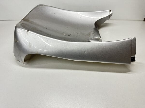 CARÉNAGE CENTRAL BAS DE CAISSE HONDA SH 125 2002-2004 – Image 2