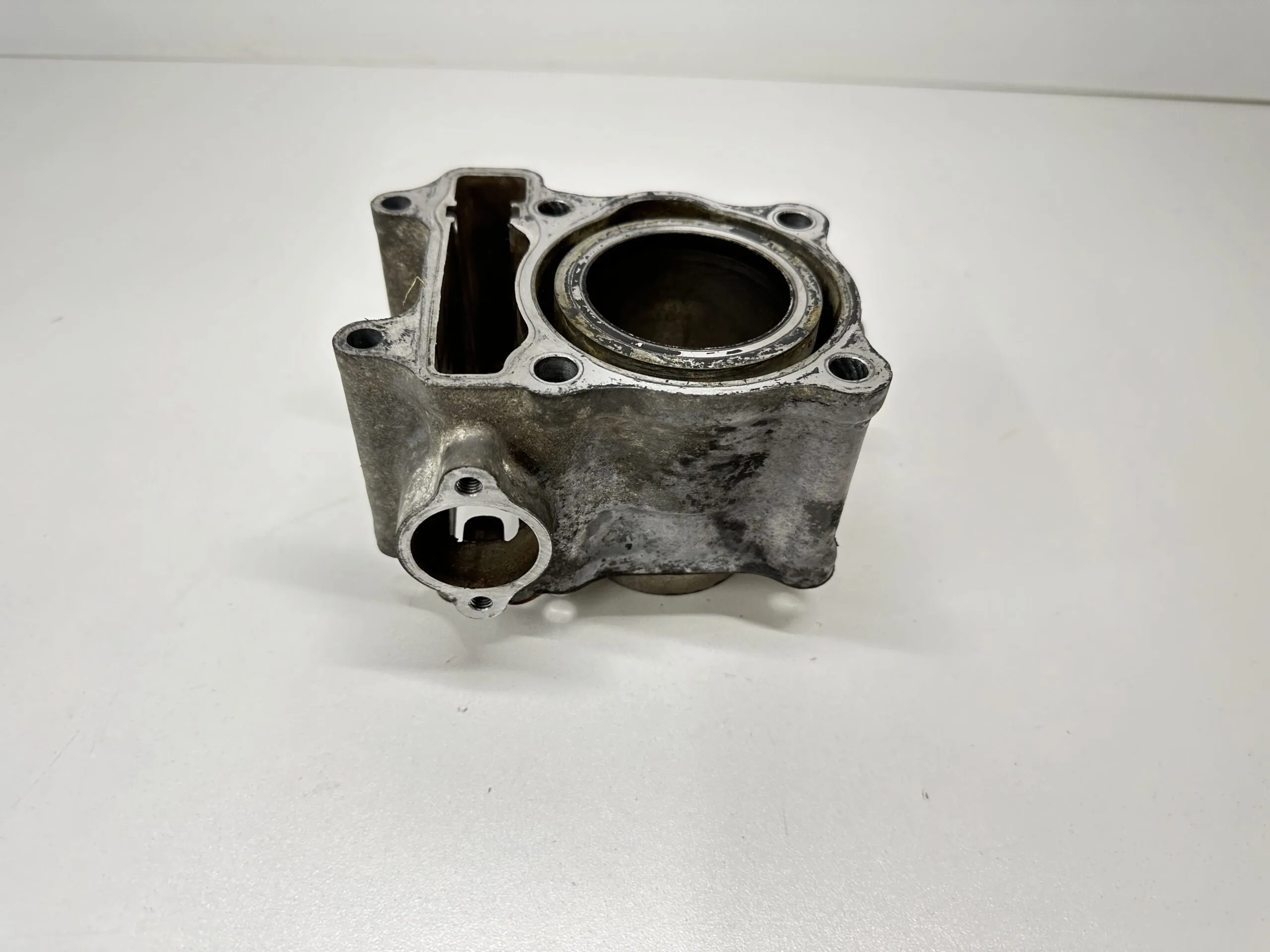 Cylindre HONDA SH 125 2002-2004 - Cylindre - visuel 6