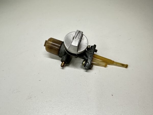 ROBINET ESSENCE YAMAHA YBR 125 2004-2006 – Image 2