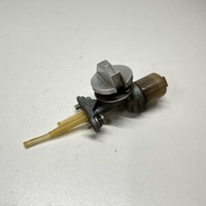 ROBINET ESSENCE YAMAHA YBR 125 2004-2006