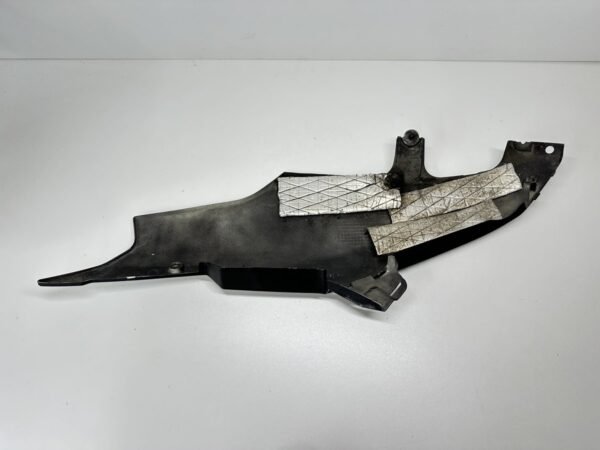 CARÉNAGE DEMI SABOT DROIT SUZUKI GSX-R GSXR 750 2006-2007 – Image 5