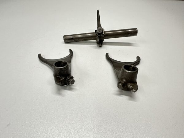 FOURCHETTES DE BOITE DE VITESSES HONDA CB 750 SEVEN FIFTY 1993-2003 – Image 4