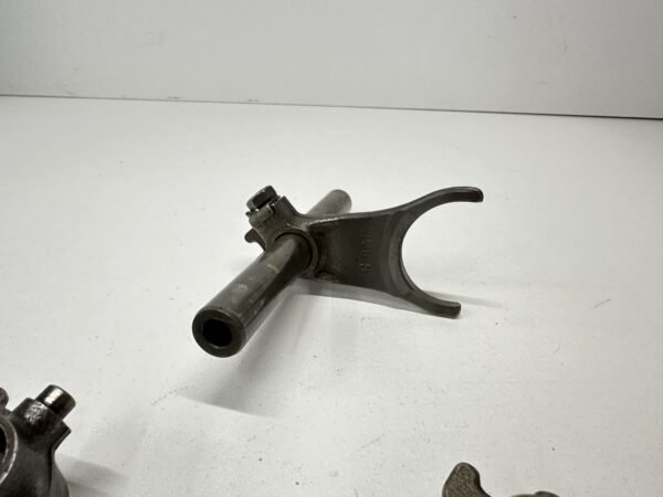 FOURCHETTES DE BOITE DE VITESSES HONDA CB 750 SEVEN FIFTY 1993-2003 – Image 5