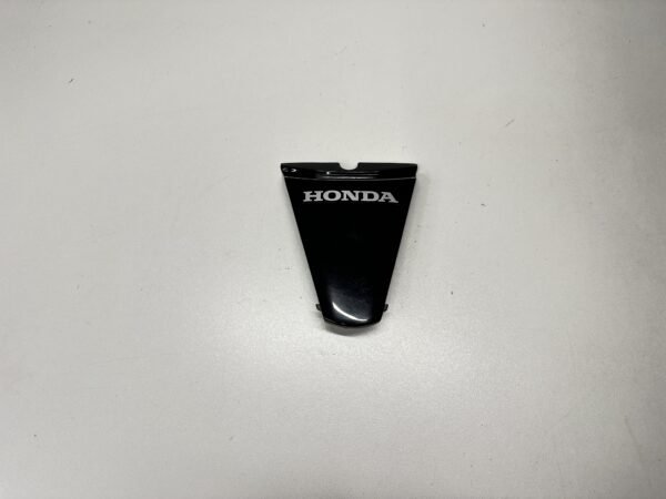 JONCTION CARÉNAGE ARRIÈRE HONDA CBR 125 R 2004-2006 – Image 2