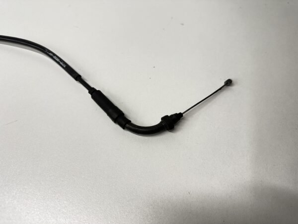 CÂBLE ACCÉLÉRATEUR HONDA CBR 125 R 2004-2006 – Image 3
