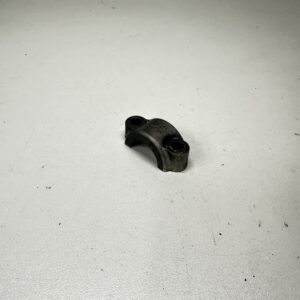 DEMI LUNE PLATINE FIXATION COCOTTE EMBRAYAGE HONDA CBR 125 R 2004-2006