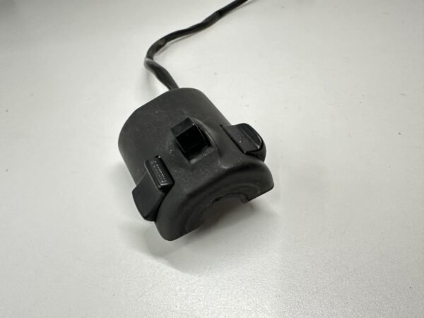COMMODO GAUCHE APRILIA 125 SCARABEO ROTAX 1999-2004 – Image 3