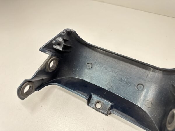 CARÉNAGE CENTRALE ARRIÈRE SUZUKI GSX-F 750 1989-1997 – Image 5