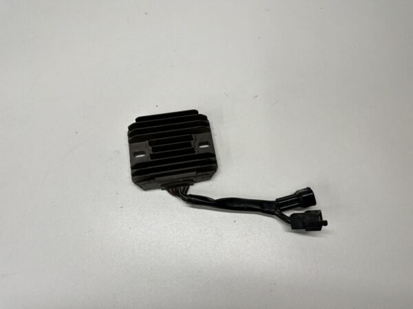 RÉGULATEUR DE TENSION SUZUKI SV 650 2003-2007