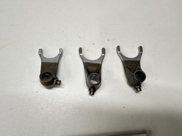 FOURCHETTES BOITE DE VITESSES HONDA VT 125 SHADOW 1999-2007 – Image 3