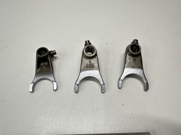 FOURCHETTES BOITE DE VITESSES HONDA VT 125 SHADOW 1999-2007 – Image 5
