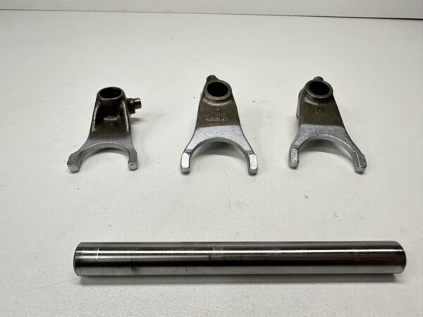 FOURCHETTES BOITE DE VITESSES HONDA VT 125 SHADOW 1999-2007 – Image 4