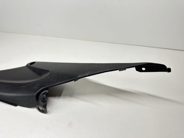CARÉNAGE SOUS SELLE DROIT HONDA CBR 600 RR 2005-2006 – Image 4