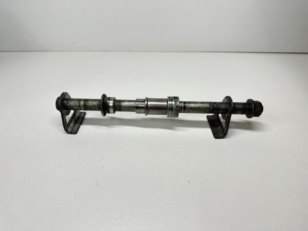AXE DE ROUE ARRIÈRE SUZUKI SV 650 2003-2007