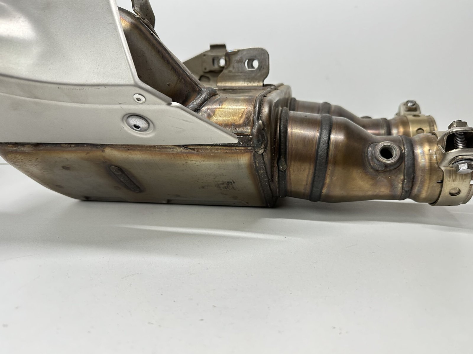 IMG 5420 scaled CATALYSEUR YAMAHA YZF-R1 2015-2024 – Image 9