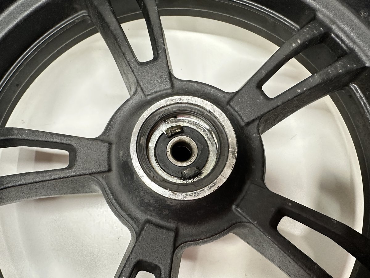 Dratom Parts piece moto 08 20241014 143736 JANTE AVANT DAELIM S3 125 2010-2016 – Image 6