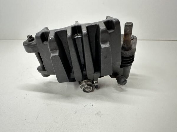 ÉTRIER DE FREIN AVANT DROIT SUZUKI SV 650 2003-2007 – Image 8