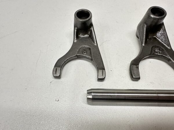 FOURCHETTES BOITE DE VITESSES YAMAHA YBR 125 2007-2010 – Image 3