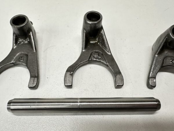 FOURCHETTES BOITE DE VITESSES YAMAHA YBR 125 2007-2010 – Image 7