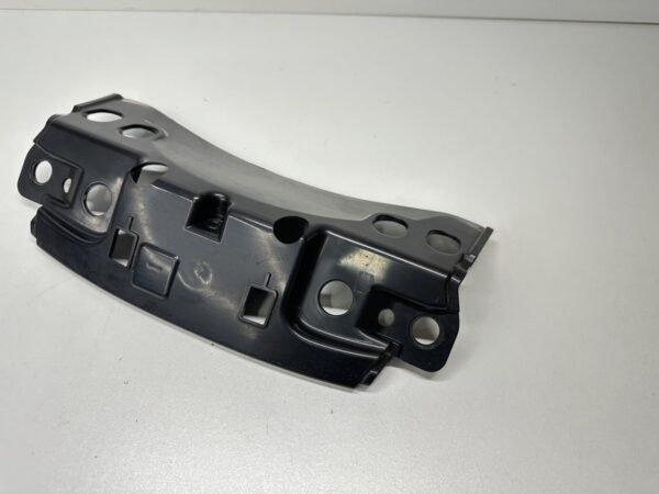 CACHE PLASTIQUE ARRIÈRE PIAGGIO MP3 300 IE LT 2010-2014 – Image 4